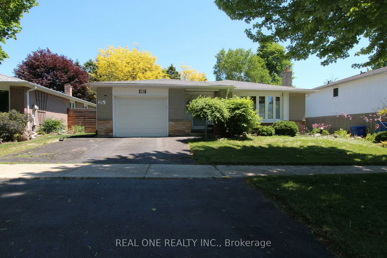 25, Bigwin, Aurora Heights, Aurora