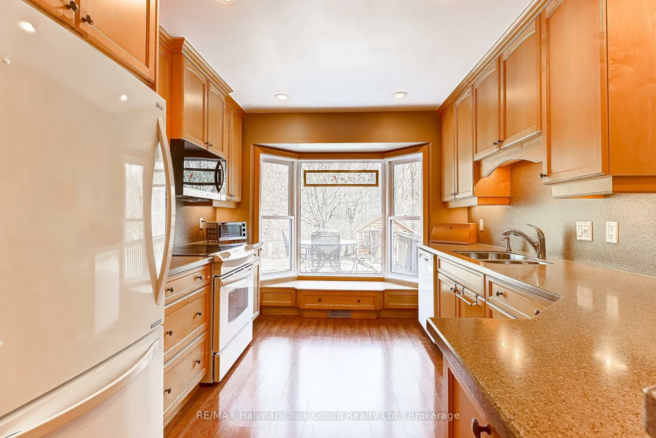 42, Lanewood, Hills of St Andrew, Aurora