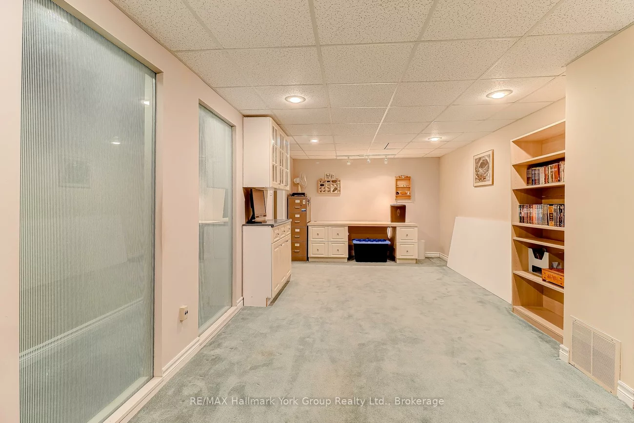 42, Lanewood, Hills of St Andrew, Aurora