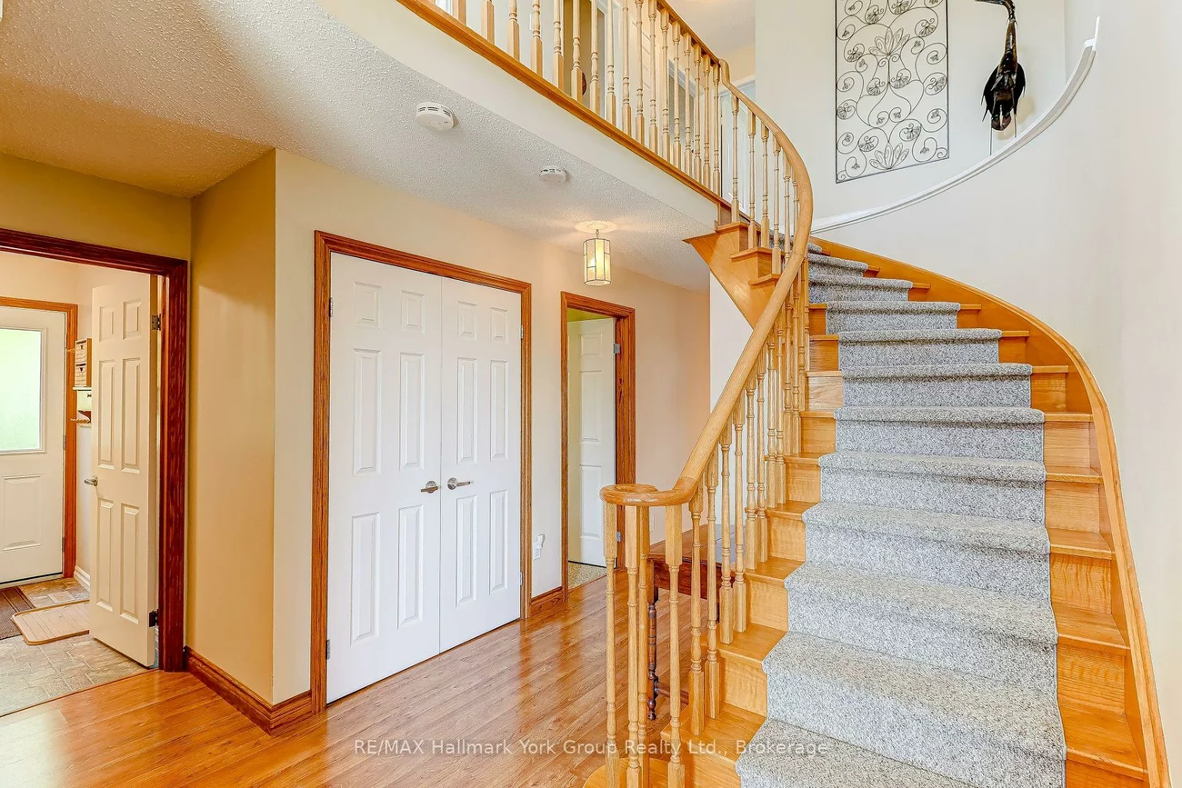42, Lanewood, Hills of St Andrew, Aurora