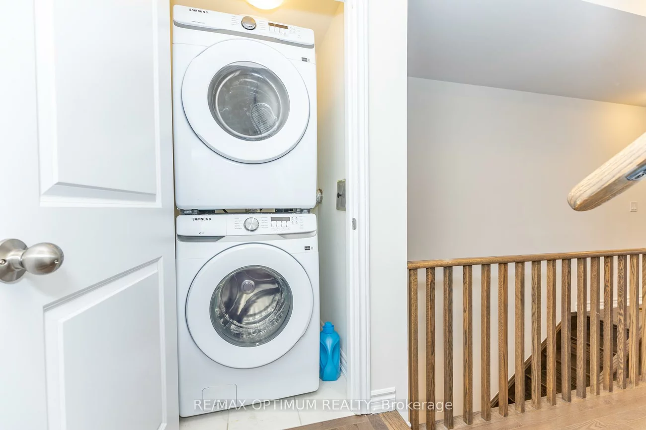 15, Gunton, Bayview Northeast, Aurora