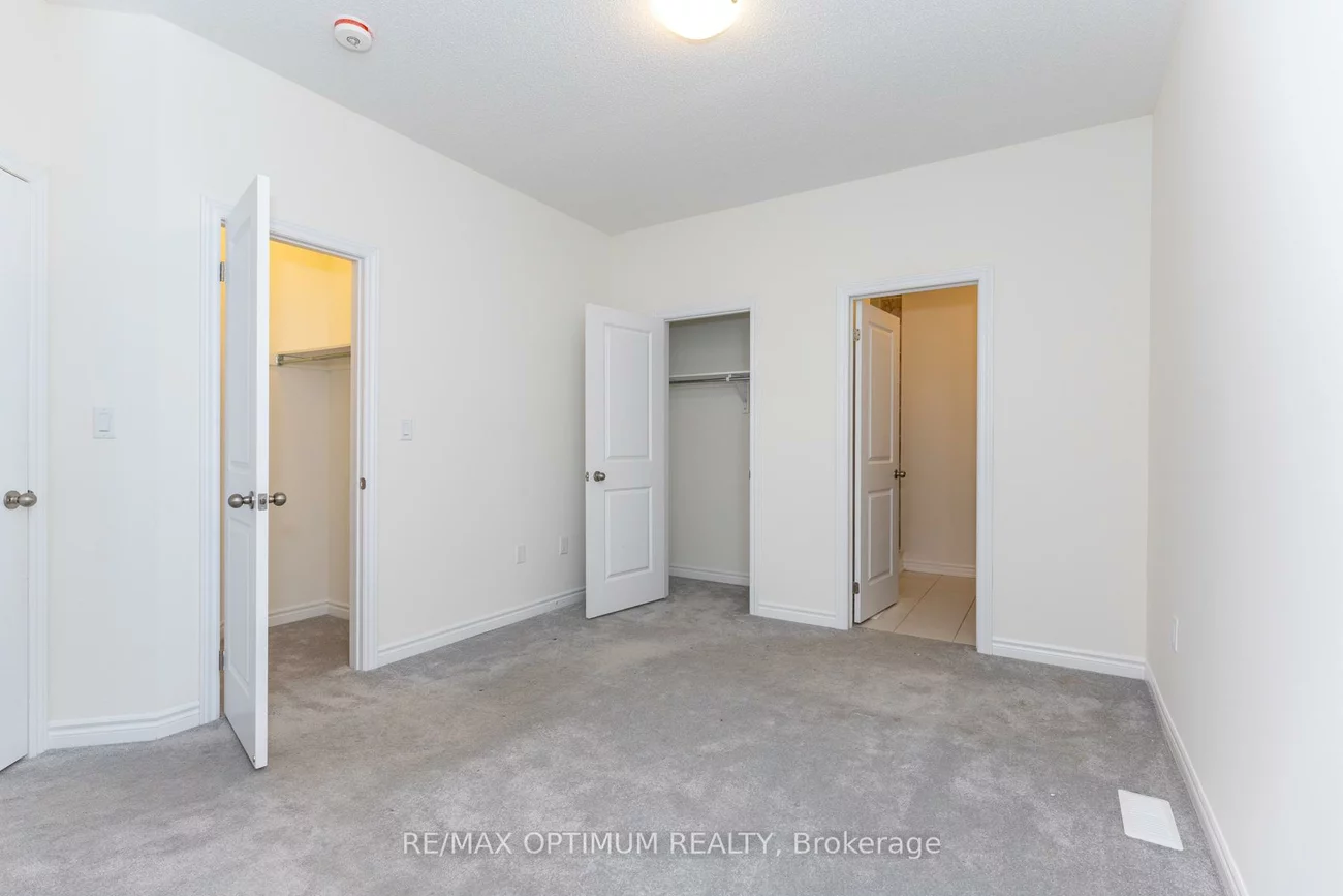 15, Gunton, Bayview Northeast, Aurora