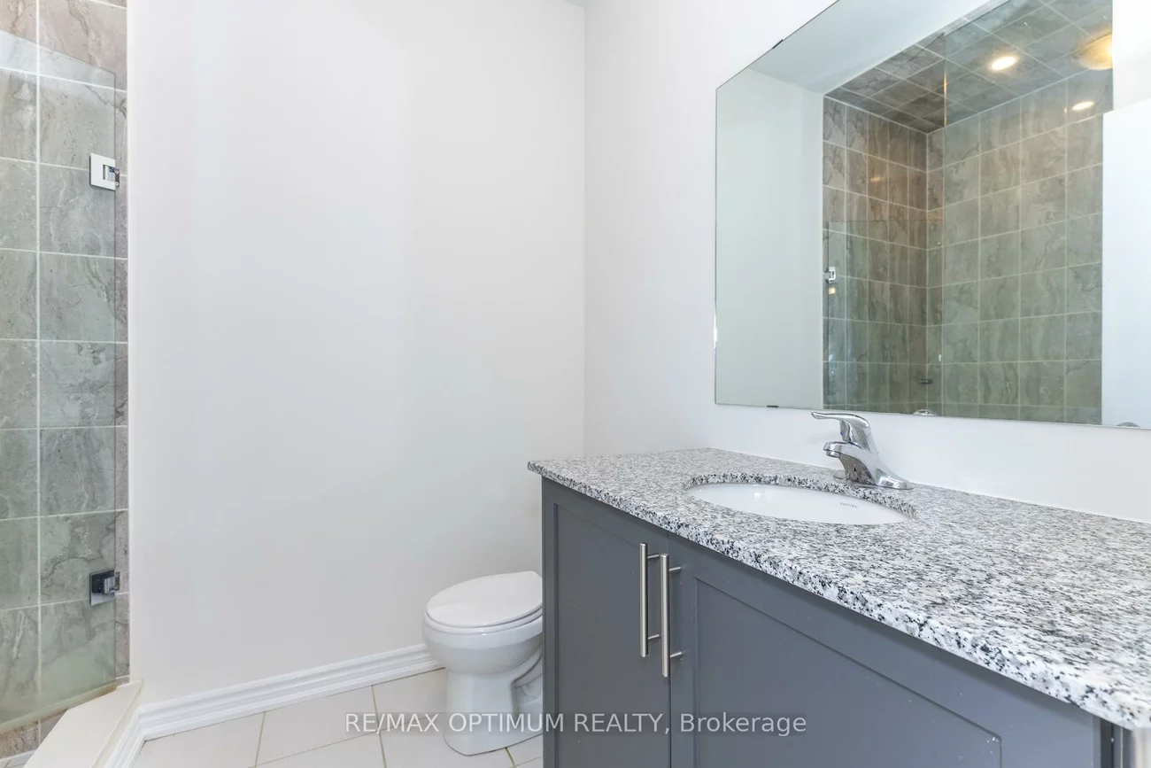15, Gunton, Bayview Northeast, Aurora