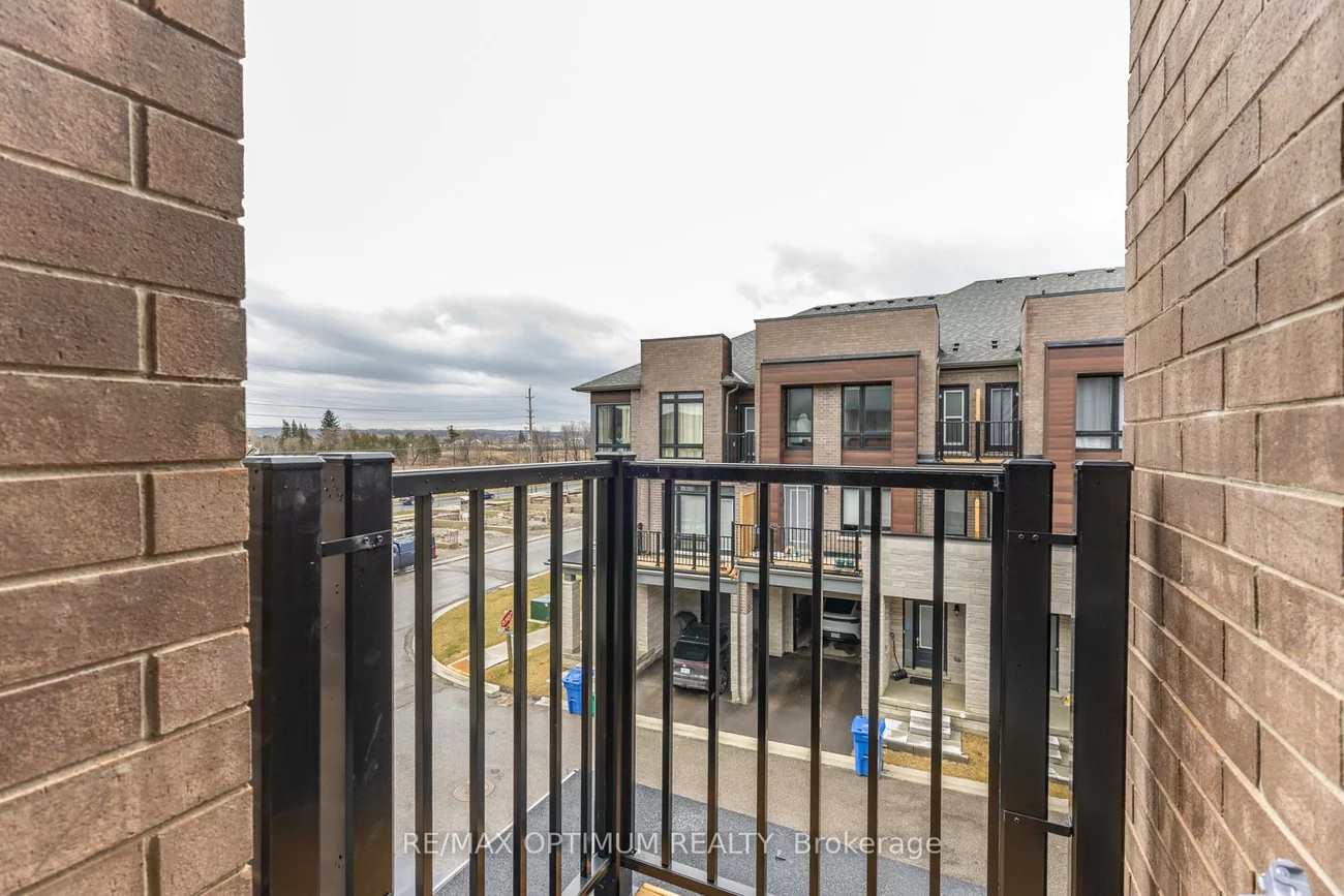 15, Gunton, Bayview Northeast, Aurora