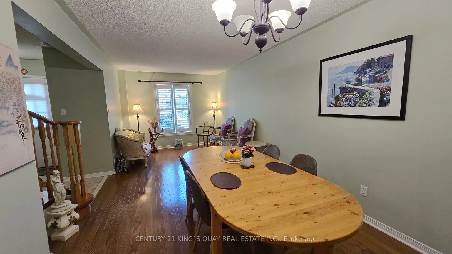 1, Ostick, Bayview Wellington, Aurora