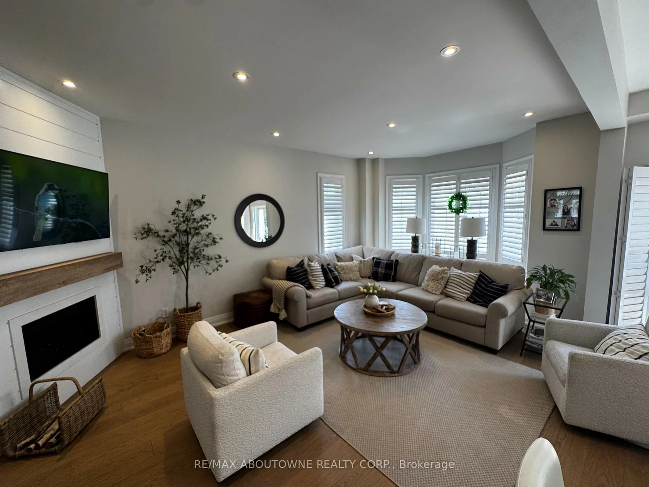85, Earl Stewart, Bayview Wellington, Aurora