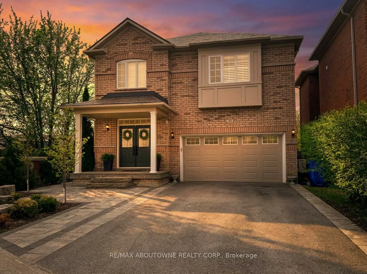 85, Earl Stewart, Bayview Wellington, Aurora
