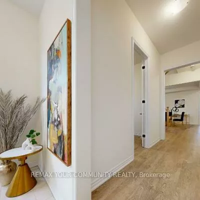 105, Halldorson, Bayview Northeast, Aurora
