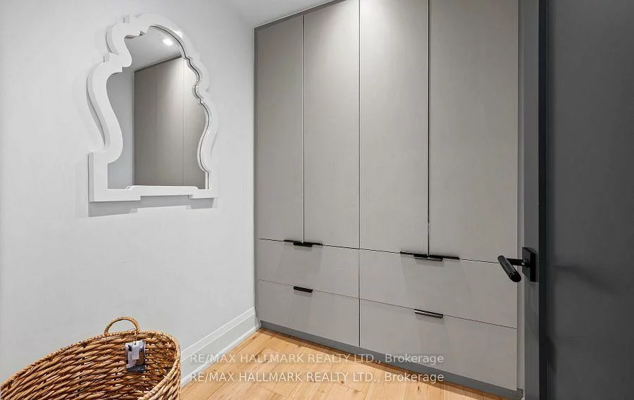 119, Pointon, Bayview Northeast, Aurora