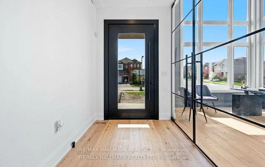 119, Pointon, Bayview Northeast, Aurora