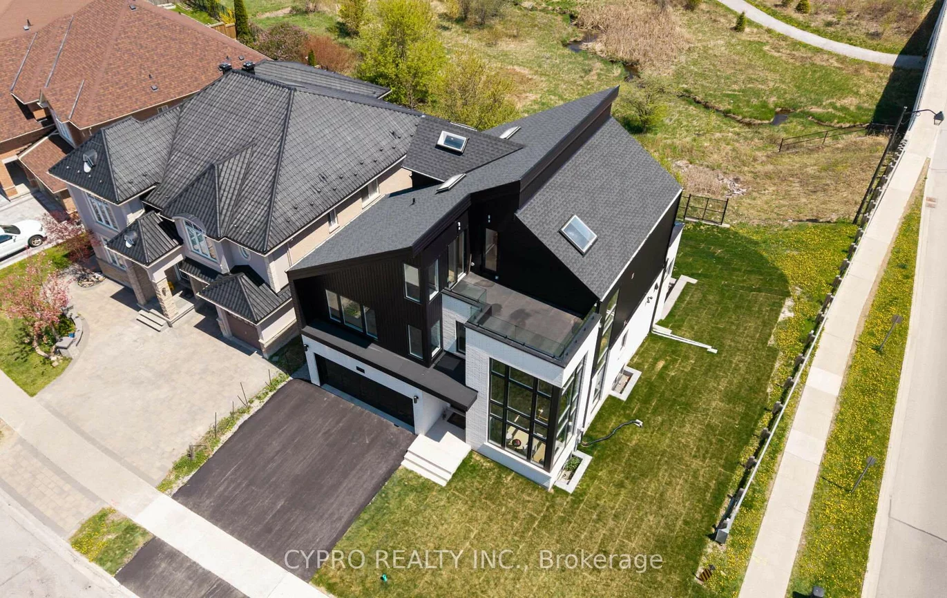88, Cosford, Bayview Northeast, Aurora