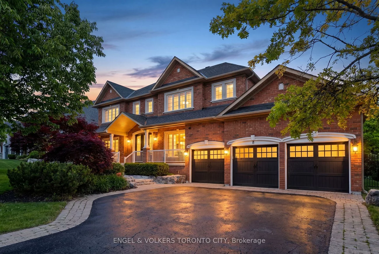 8, Duncton Wood, Hills of St Andrew, Aurora
