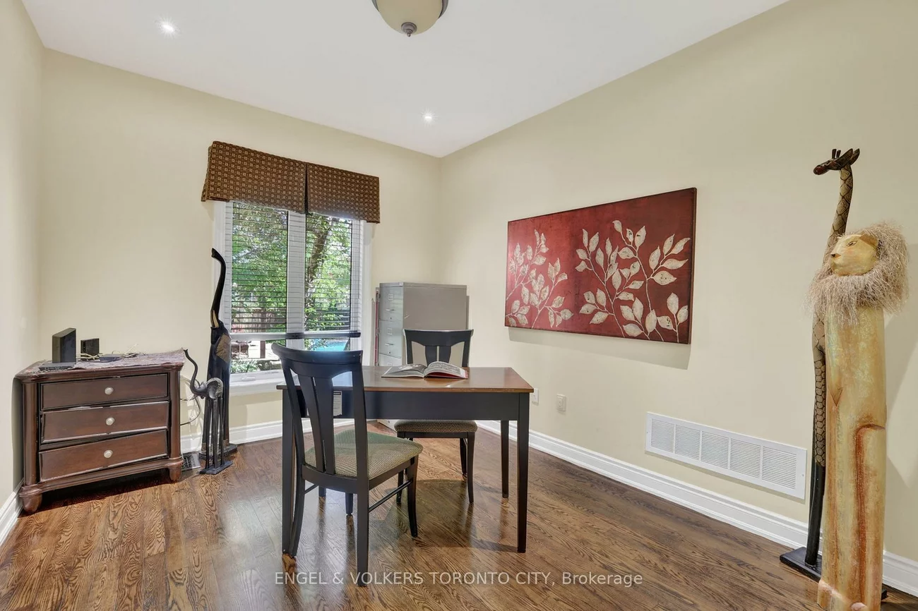 8, Duncton Wood, Hills of St Andrew, Aurora