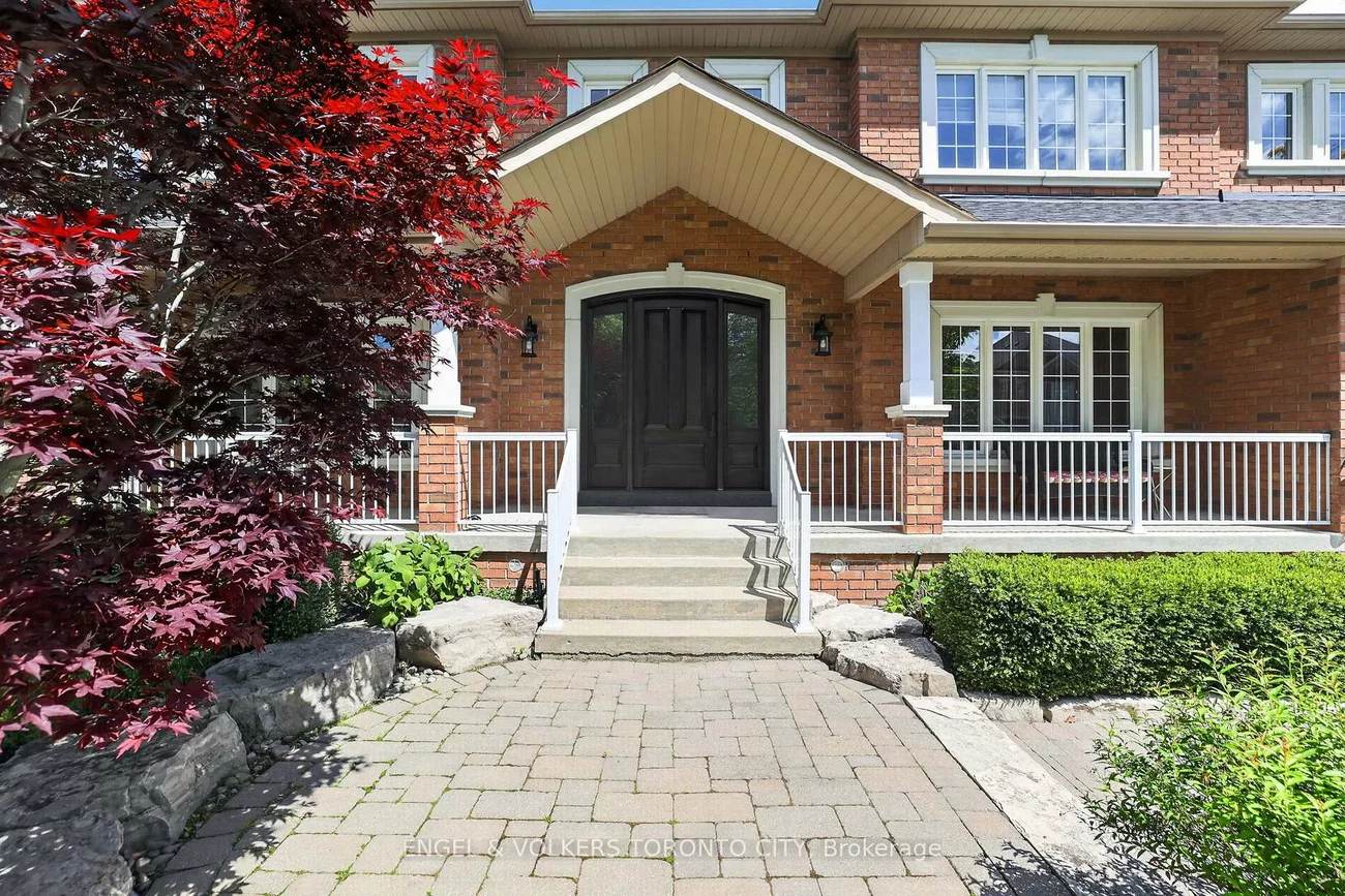 8, Duncton Wood, Hills of St Andrew, Aurora