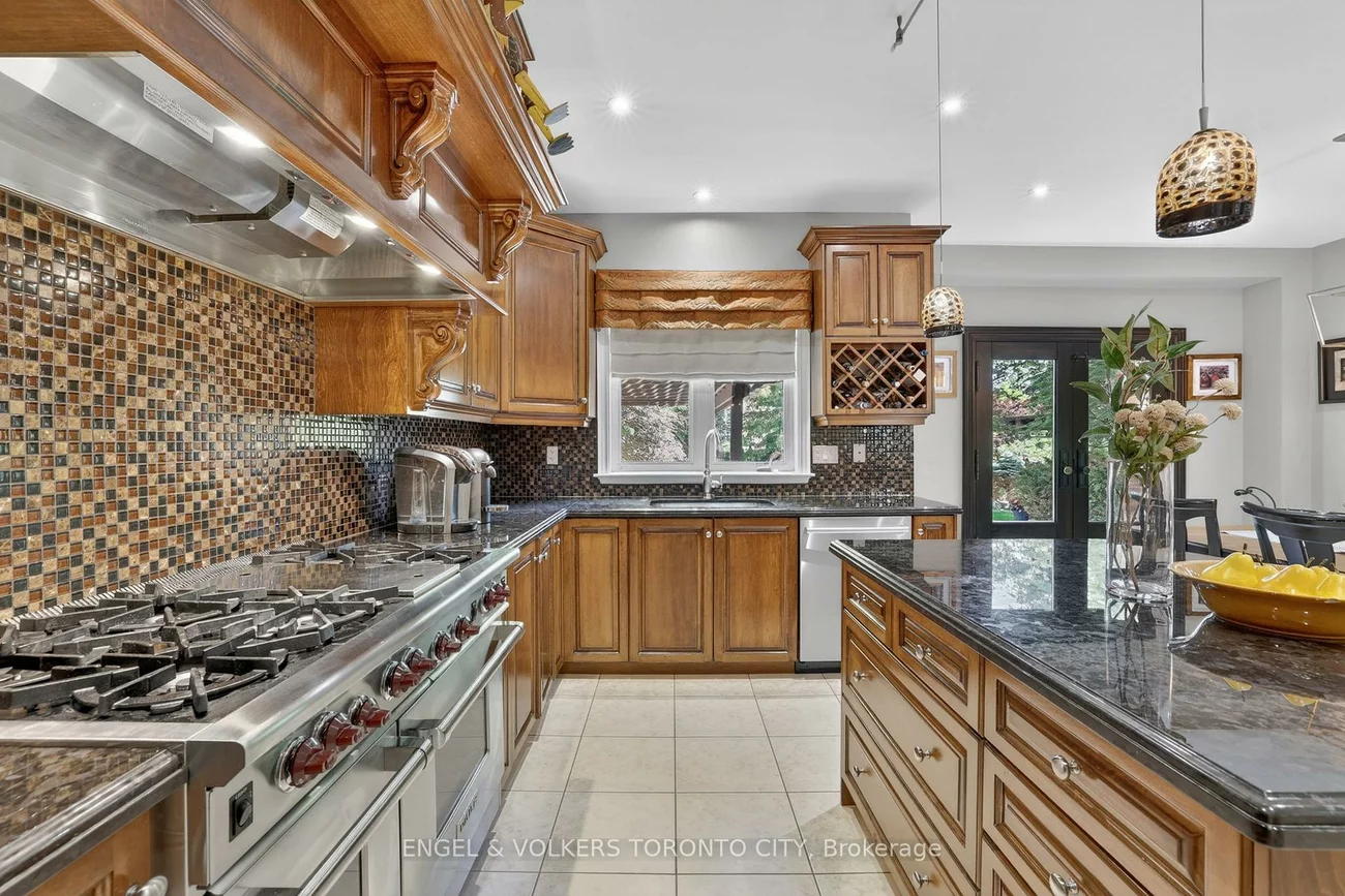 8, Duncton Wood, Hills of St Andrew, Aurora