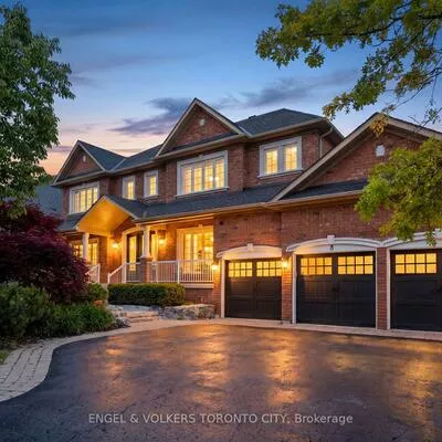 8, Duncton Wood, Hills of St Andrew, Aurora