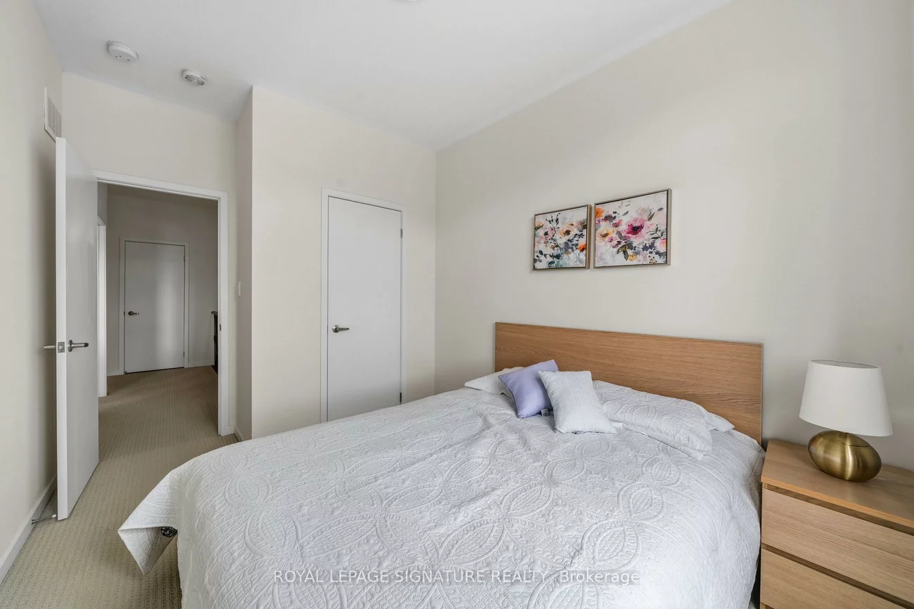 116, Elyse, Bayview Northeast, Aurora