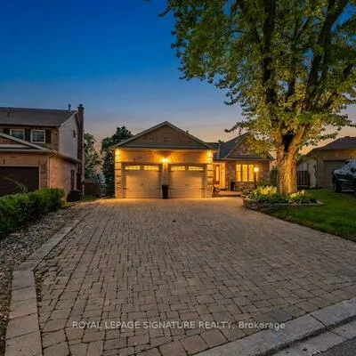 9, Beatty, Aurora Highlands, Aurora