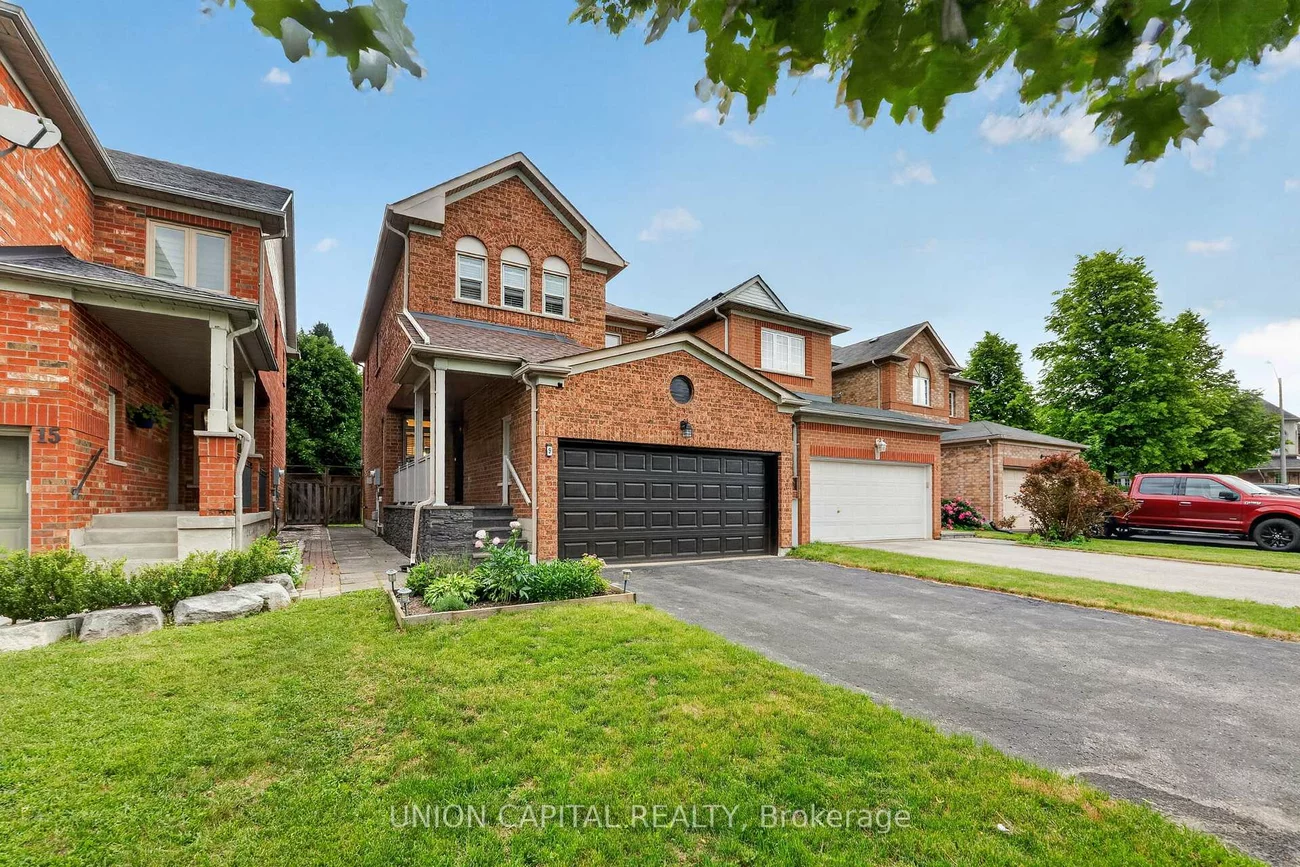 9, Ballymore, Bayview Wellington, Aurora
