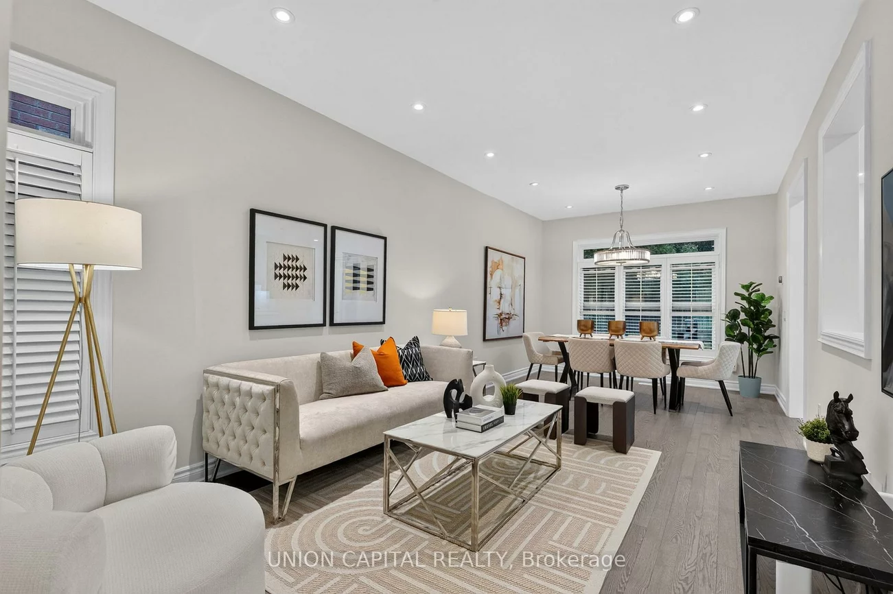 9, Ballymore, Bayview Wellington, Aurora