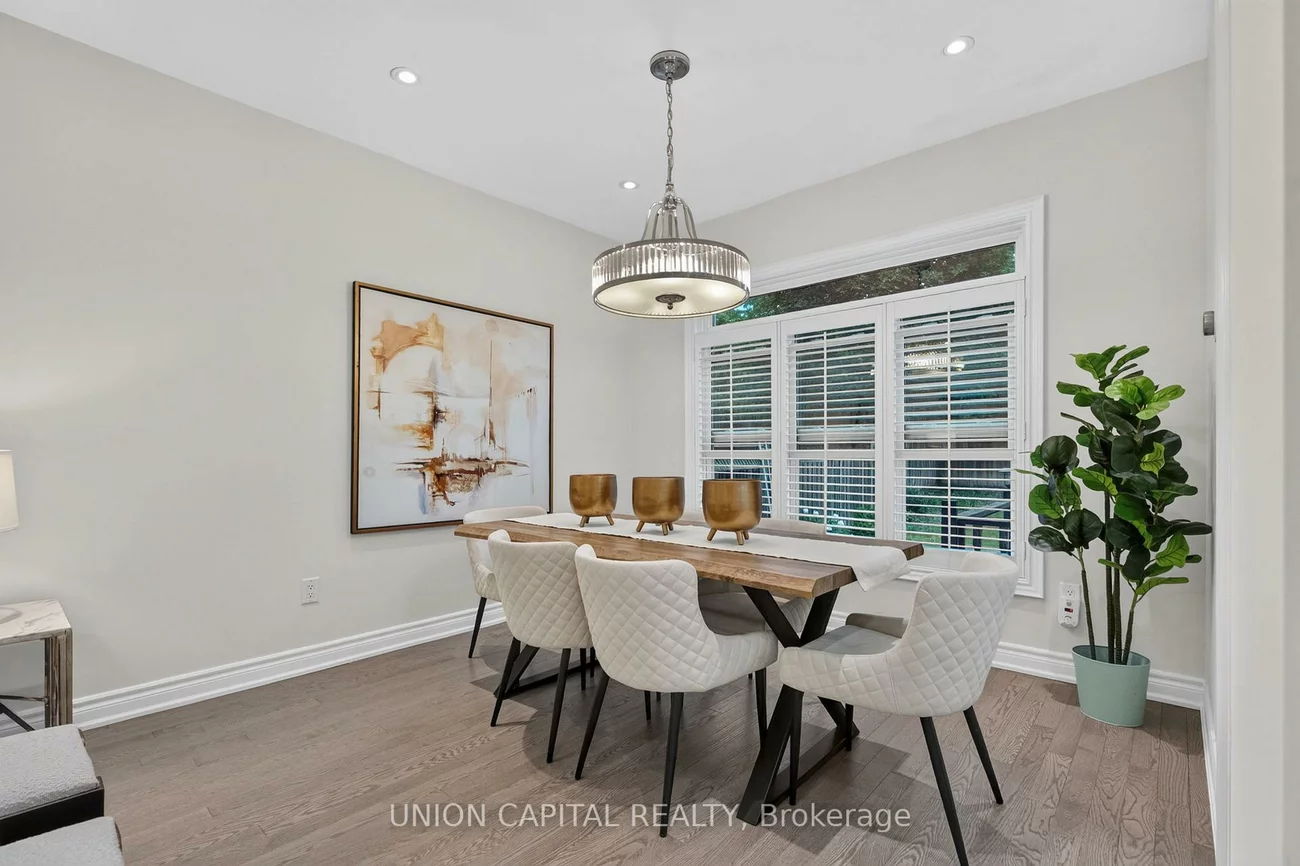 9, Ballymore, Bayview Wellington, Aurora