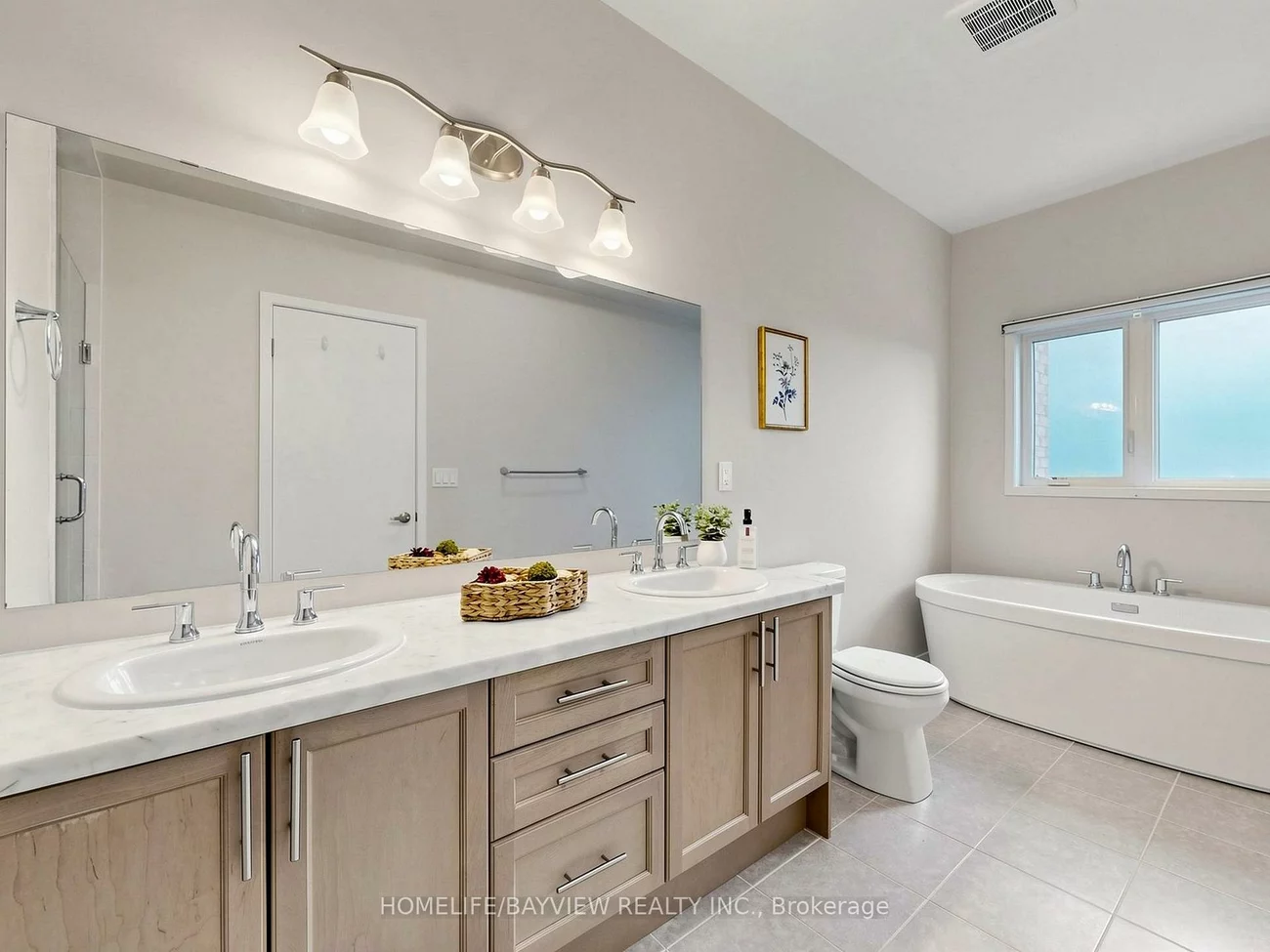 240, Elyse, Bayview Northeast, Aurora