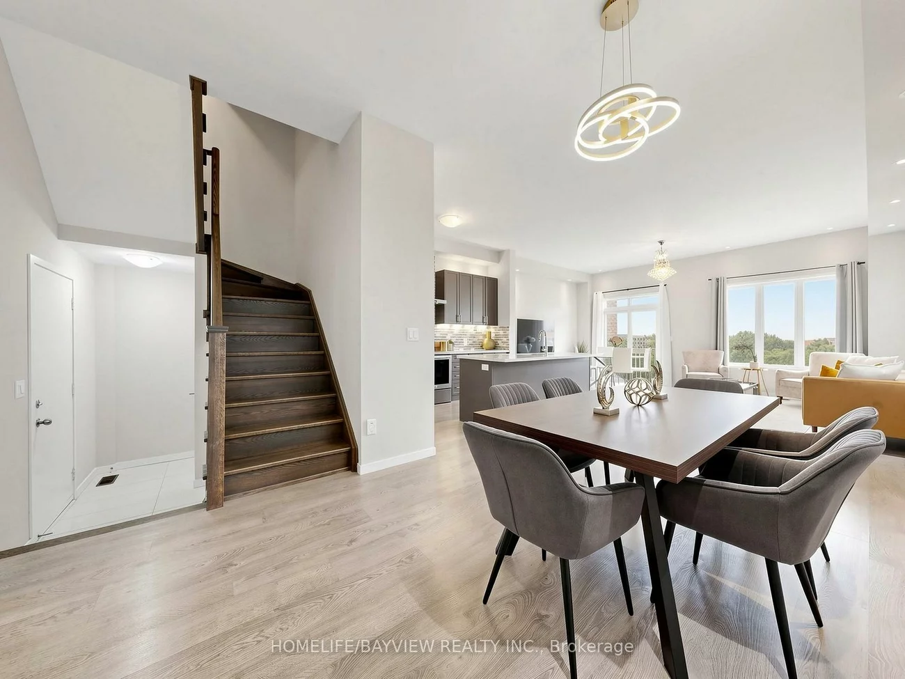240, Elyse, Bayview Northeast, Aurora