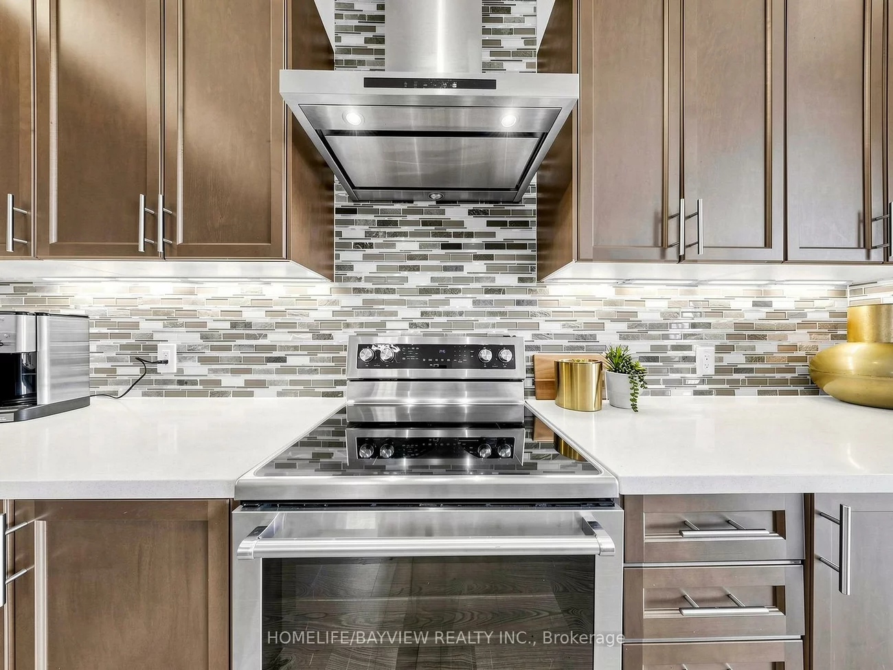 240, Elyse, Bayview Northeast, Aurora
