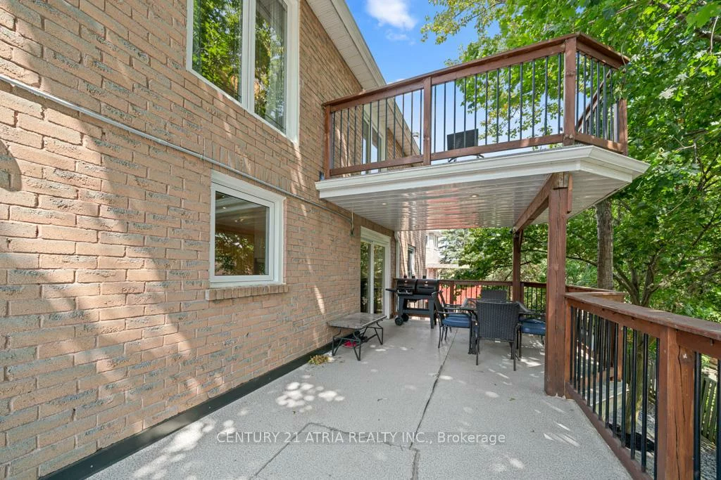 33, Autumn, Aurora Heights, Aurora