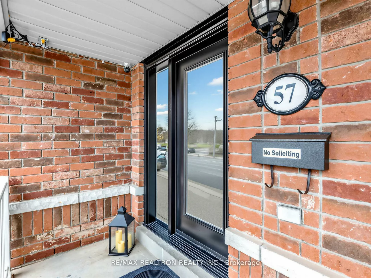 57, Skipton, Bayview Wellington, Aurora