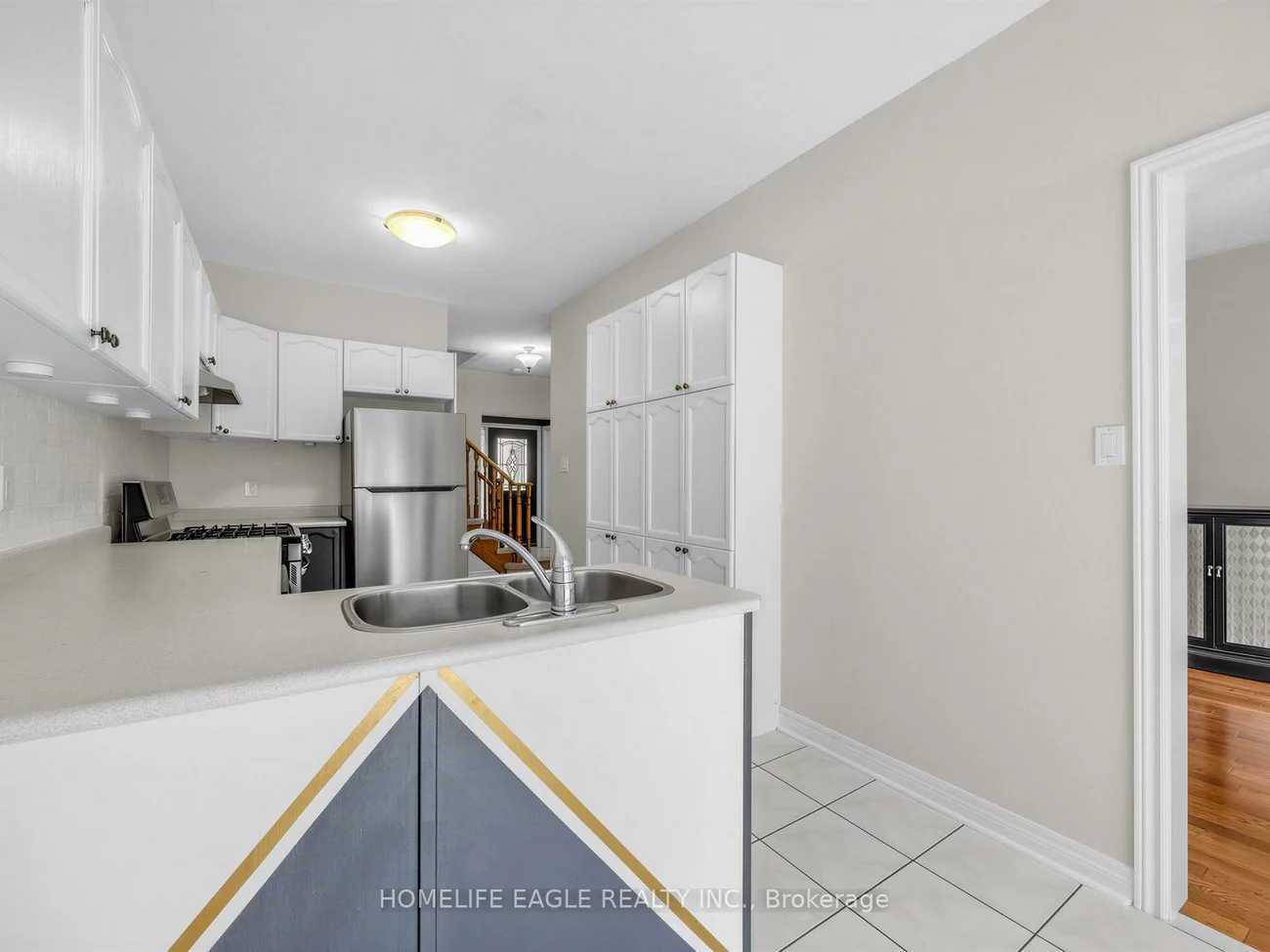 101, Downey, Bayview Wellington, Aurora