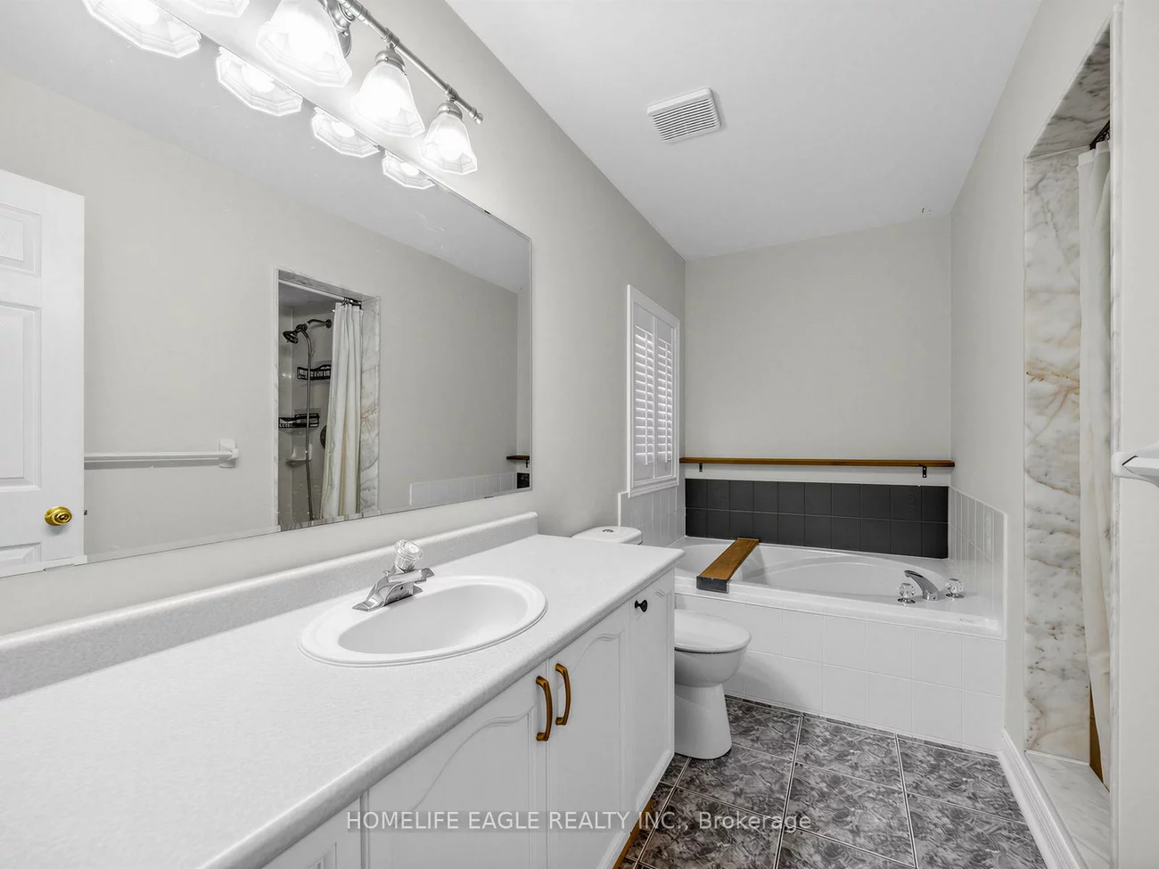 101, Downey, Bayview Wellington, Aurora
