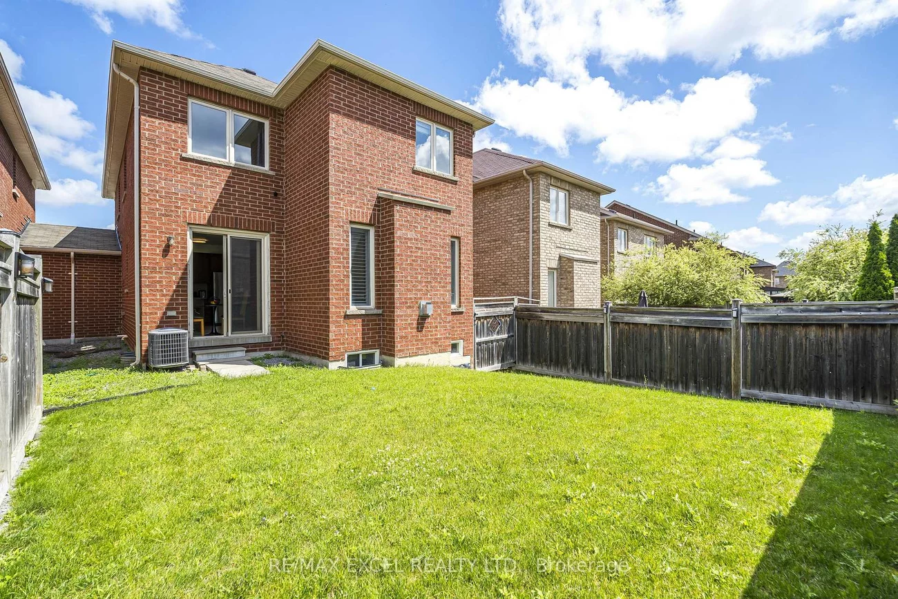 129, Lewis Honey, Bayview Northeast, Aurora