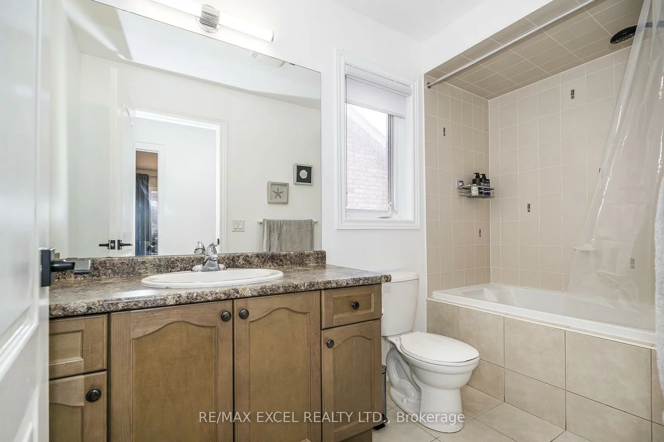 129, Lewis Honey, Bayview Northeast, Aurora