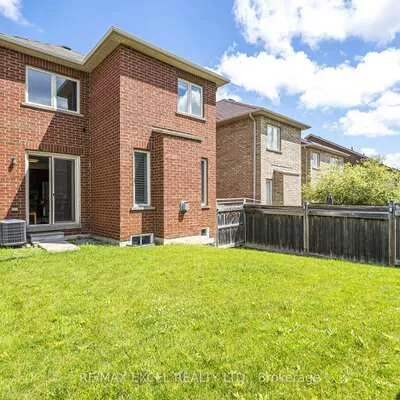 129, Lewis Honey, Bayview Northeast, Aurora