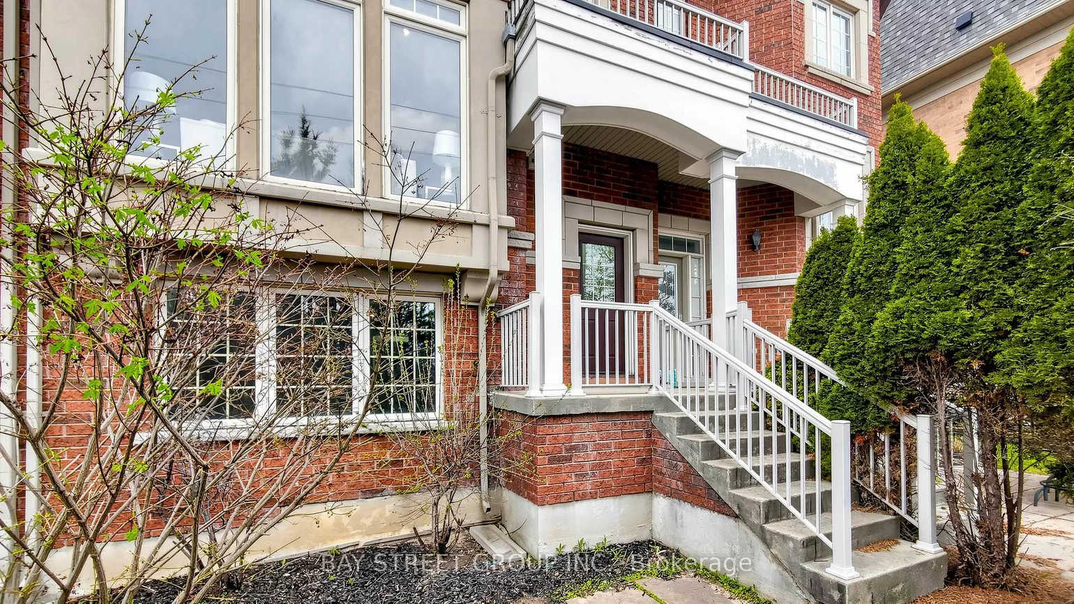 97, Zokol, Bayview Northeast, Aurora