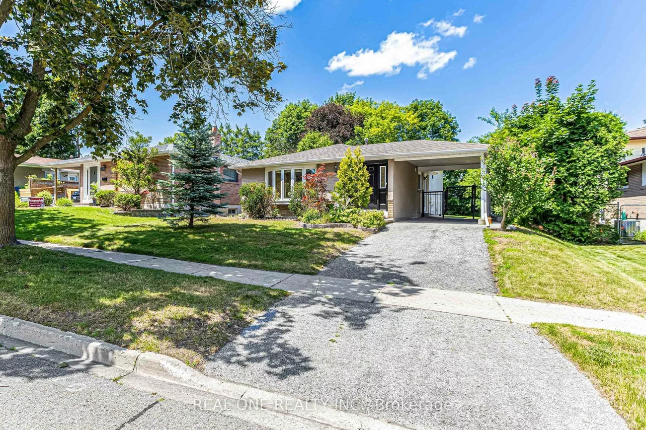 52, Devins, Aurora Heights, Aurora