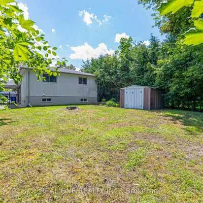 52, Devins, Aurora Heights, Aurora