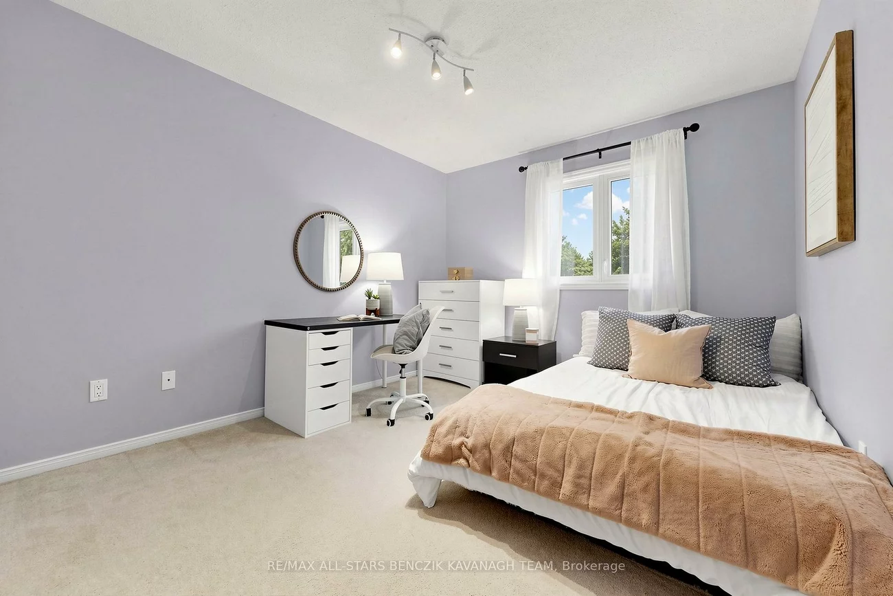 46, Crawford Rose, Aurora Heights, Aurora