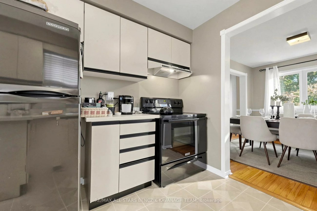 46, Crawford Rose, Aurora Heights, Aurora