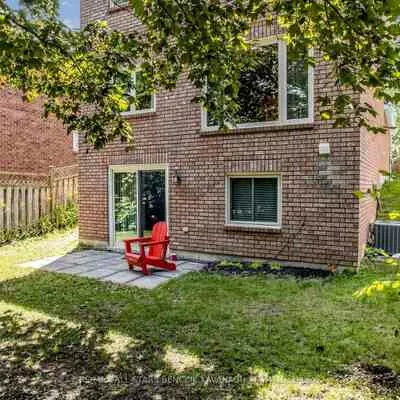 46, Crawford Rose, Aurora Heights, Aurora