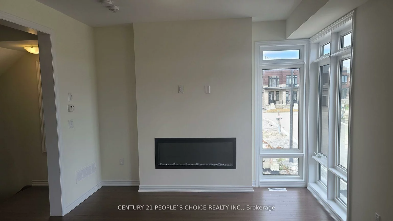 161, Blick, Bayview Northeast, Aurora