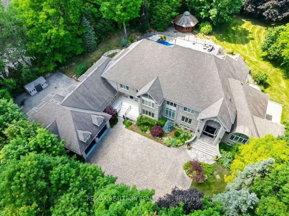 65, Offord, Bayview Southeast, Aurora