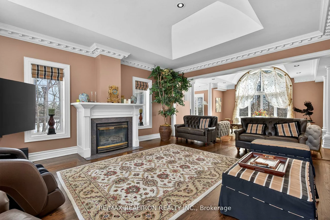 65, Offord, Bayview Southeast, Aurora