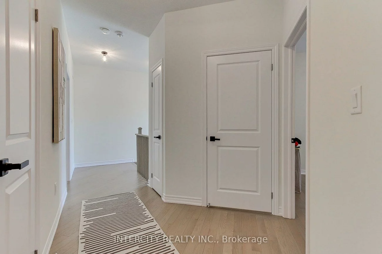 130, Blick, Bayview Northeast, Aurora
