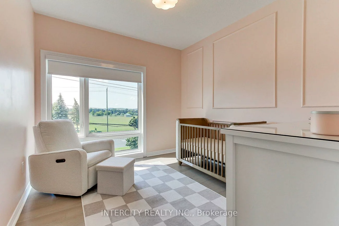 130, Blick, Bayview Northeast, Aurora