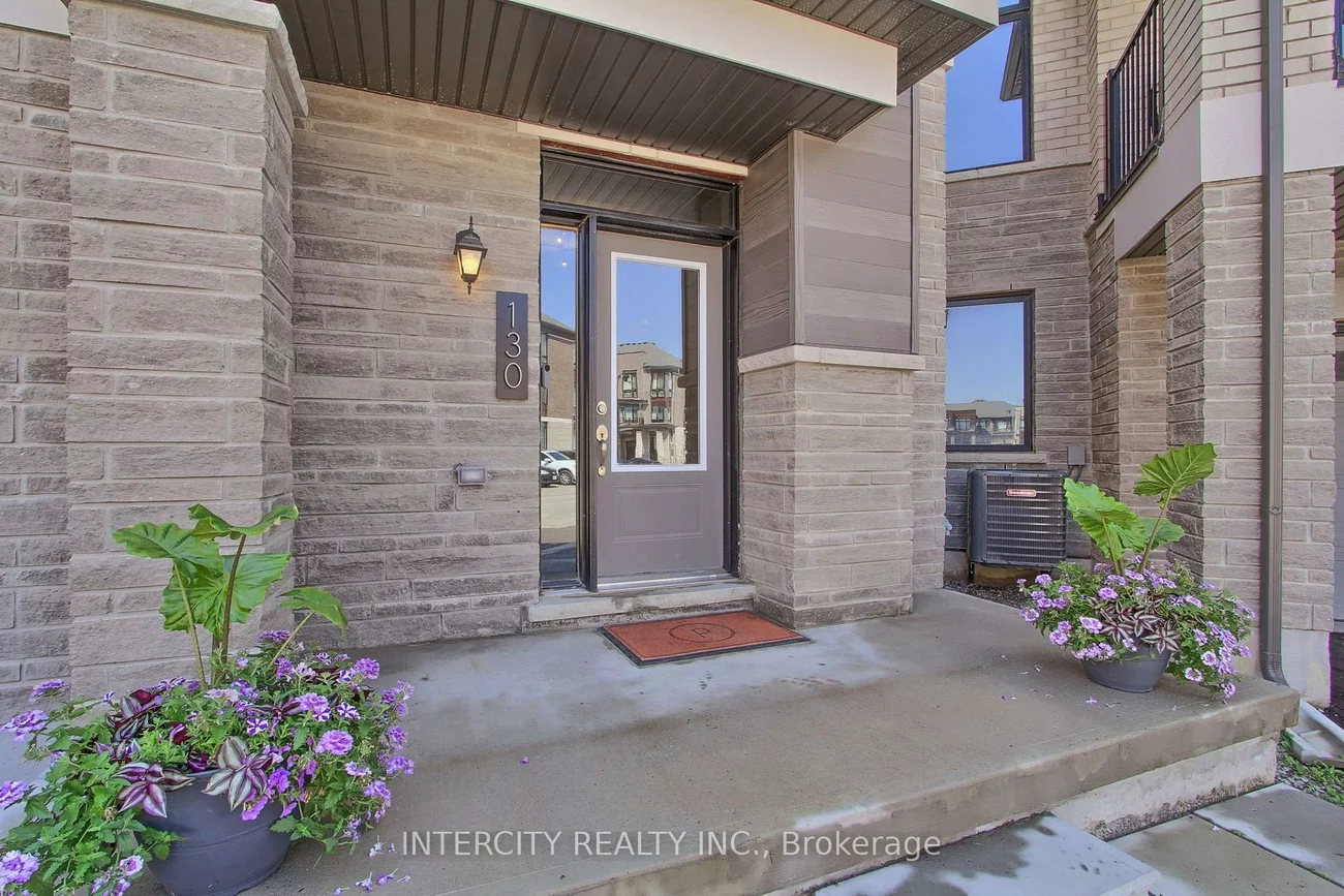 130, Blick, Bayview Northeast, Aurora