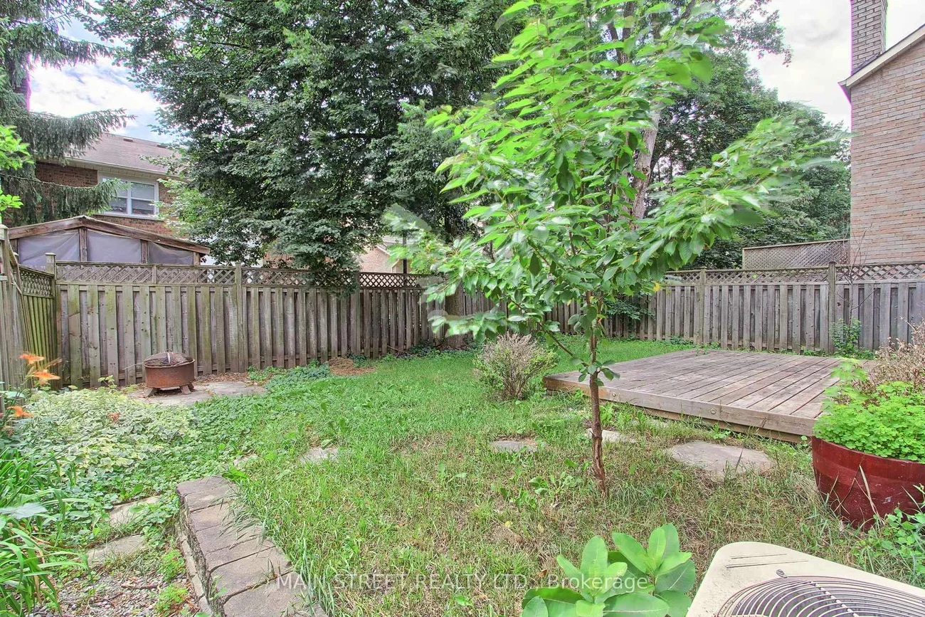 27, Murdock, Aurora Heights, Aurora