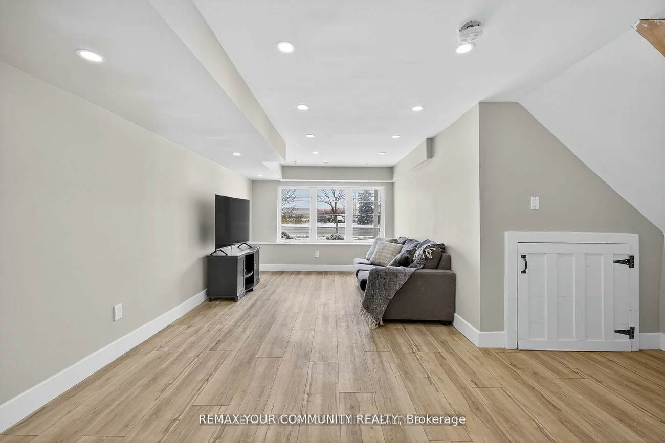 193, Zokol, Bayview Northeast, Aurora