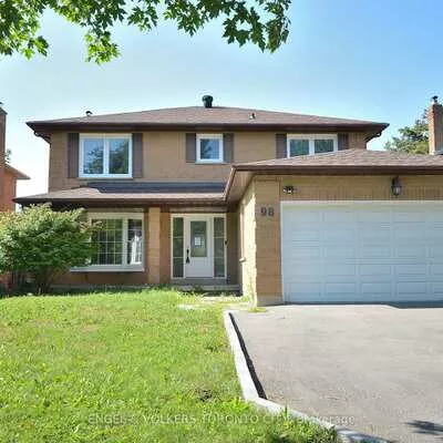 98, Golf Links, Aurora Highlands, Aurora